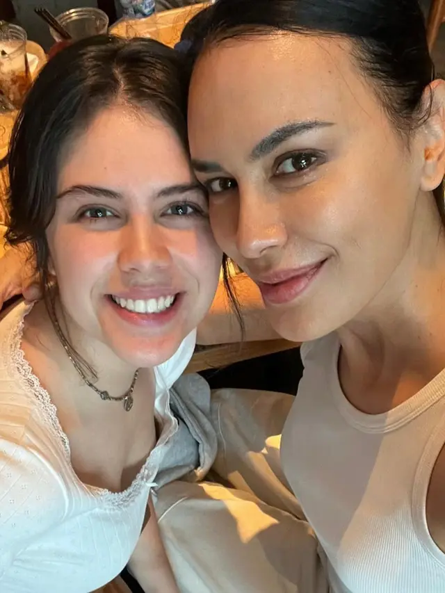 Sophia Latjuba antar Manuella kuliah di Jerman (Instagram/sophia_latjuba88)