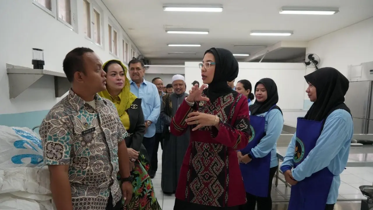 Gandeng UMKM Lokal BGN Pastikan Pasokan Makanan Bergizi untuk Jutaan Penerima MBG