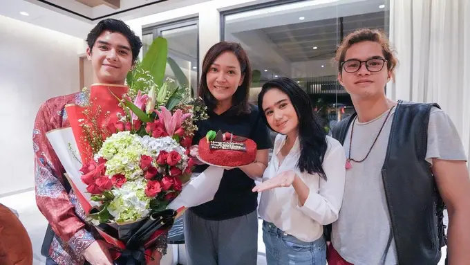 [Fimela] Dul Jaelani dan Maia Estianty