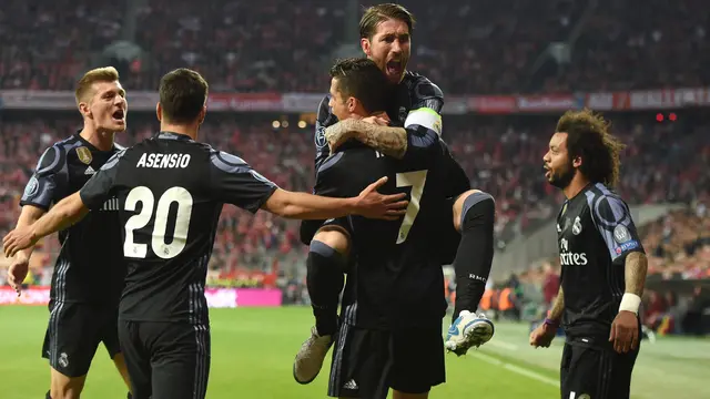 20170412-Ronaldo Bawa Real Madrid Tundukkan Bayern Muenchen-AP