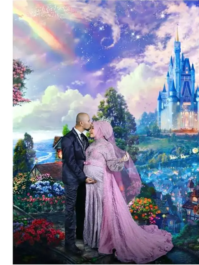 6 Potret Terbaru Maternity Shoot Roro Fitria, dari Tema Kerajaan hingga Pembalap