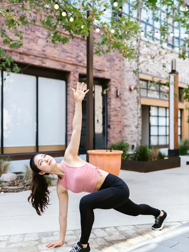 Tips Berbagai Jenis Gerakan Dynamic Stretching