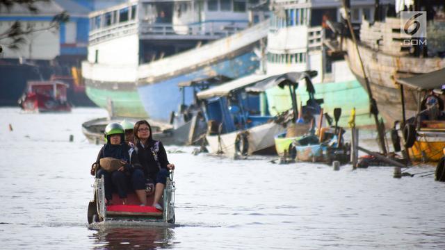 Drainase Buruk, Banjir Rob Genangi Kawasan Pelabuhan Tanjung Emas