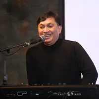 Yovie Widianto [Foto: Adrian Putra/Fimela]