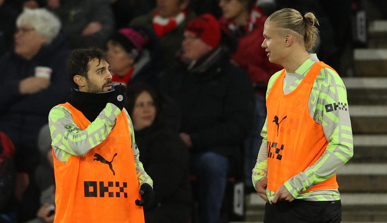 Manchester City menurunkan banyak pemain pelapis sebagai starter di semua posisi, termasuk di posisi striker tak ada nama Erling Haaland. (AFP/Adrian Dennis)