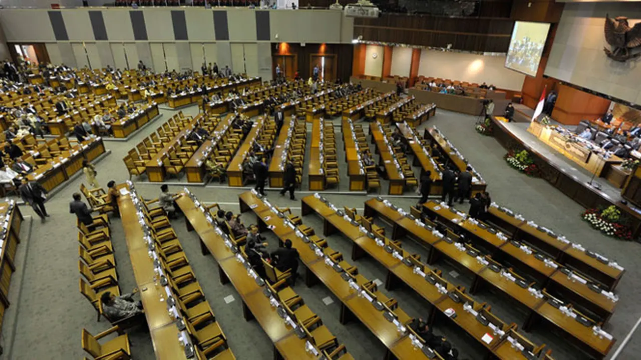 gedung-dpr120926a.jpg