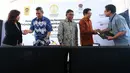 Suasana penandatanganan kerjasama antara Universitas Indonesia (UI), Mandiri Capital Indonesia dan BEI di Kampus UI, Depok, Rabu (5/12). Kerjasama menandai kesepakatan dalam pengembangan kewirausahaan di lingkungan kampus UI. (Liputan6.com/HO/Palar)