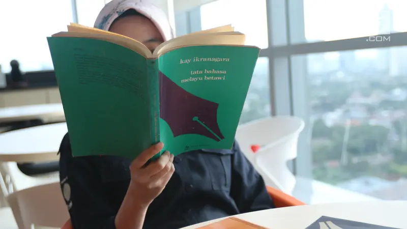 Buku Tata Bahasa Melayu Betawi