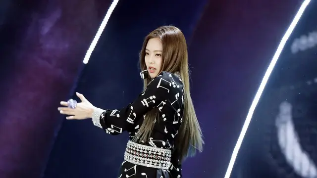Jennie Blackpink