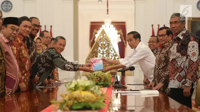 Jokowi Terima Laporan Hasil Pemeriksaan dari BPK