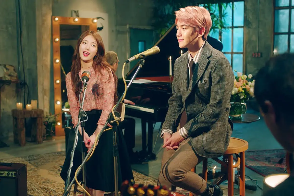 Suzy Miss A dan Baekhyun EXO