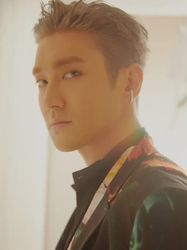 Choi Siwon (SM Entertainment via Soompi)