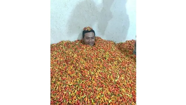 6 Kelakuan Kocak Bapak-Bapak saat Belanja Ini Bikin Ngakak