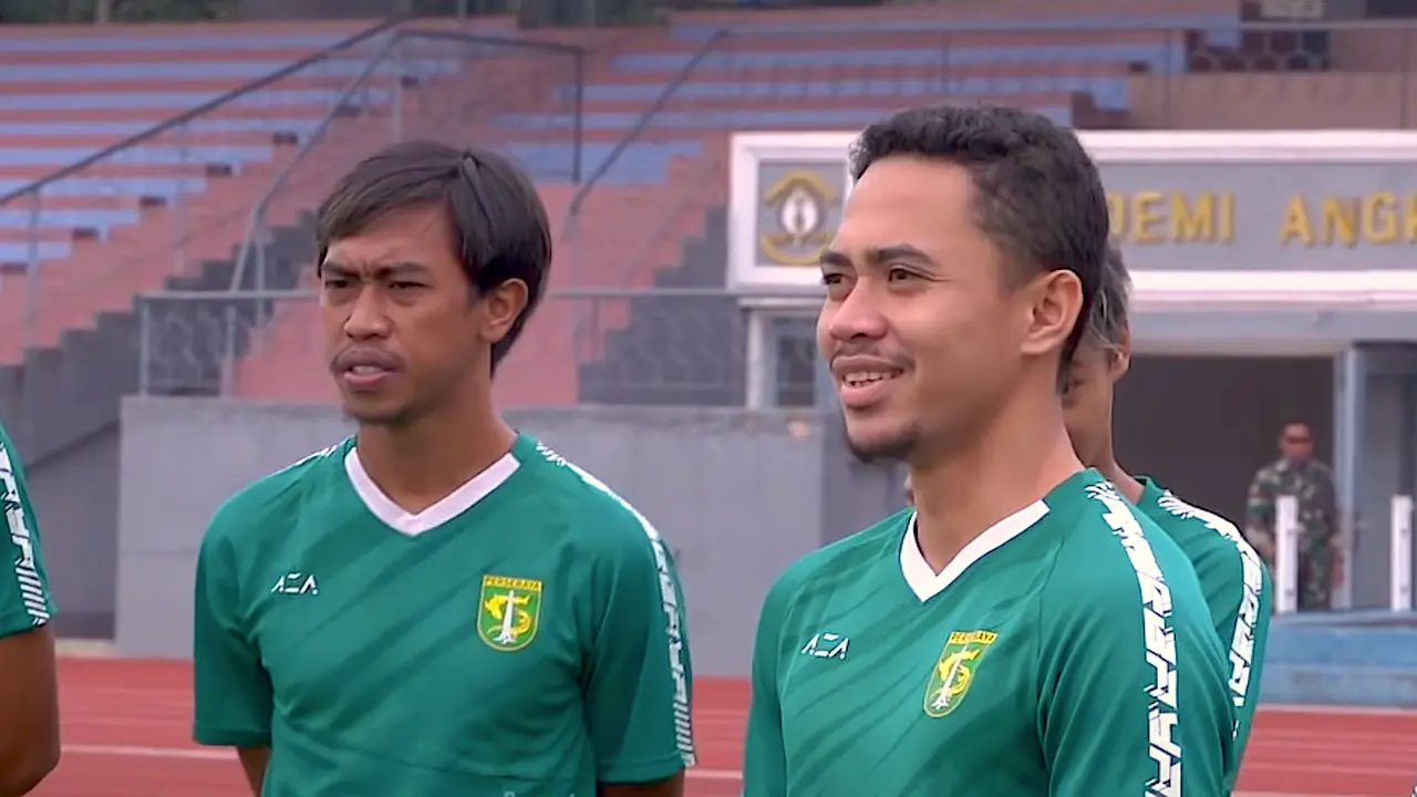 Reva Adi Utama, Persebaya Surabaya