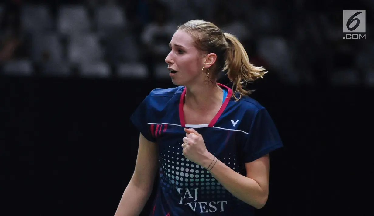 Tunggal puteri Denmark, Natalia Koch Rohde bersorak saat melawan Chen Xiaoxin (Tiongkok) pada babak pertama turnamen Indonesia Masters 2018 di Istora Senayan, Jakarta, Rabu (24/1). Natalia kalah 10-21, 3-21. (Liputan6.com/Helmi Fithriansyah)