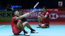 Ganda putra Indonesia, Fajar Alfian/M Rian Ardianto merayakan kemenangan usai melawan Liu Cheng/Zhang Nan (China) pada 8 besar Indonesia Open 2018, Istora GBK, Jakarta, Jumat (5/7). Fajar/Rian unggul 21-18, 18-21, 25-23. (Liputan6.com/Helmi Fithriansyah)