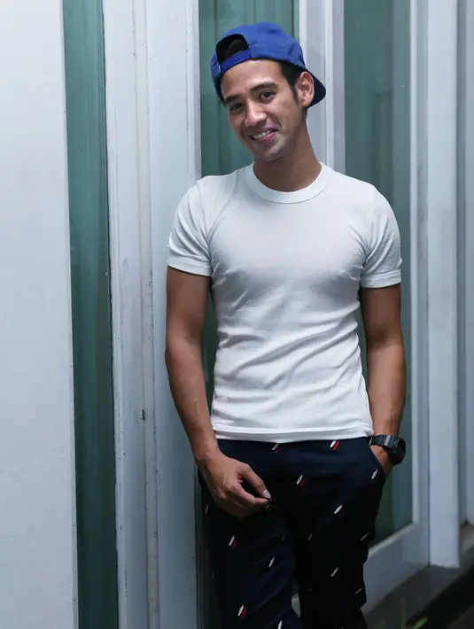 Namun daripada mendapatkan harta, hal paling berharga yang didapatkan oleh komedian kelahiran Bali ini ialah pengalaman. Sosok Olga mengajarkan kemurahan hati dan rasa syukur atas apa yang didapatnya. (Galih W. Satria/Bintang.com)