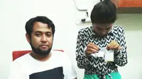 Gadis ABG ditangkap karena memiliki 26 gram sabu senilai puluhan juta rupiah. (Liputan6.com/M Syukur)