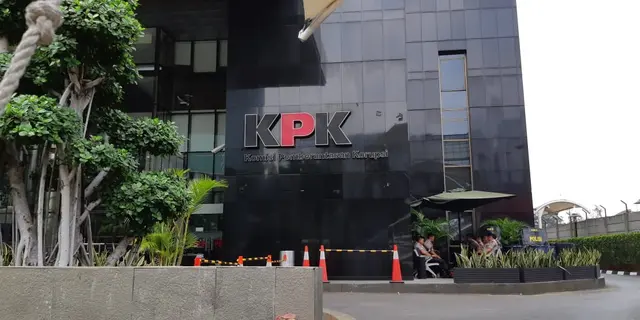 Kasus Dana Operasional Papua, KPK: 19 Koper Berisi Uang Tunai Dibawa untuk Beli Jet Pribadi