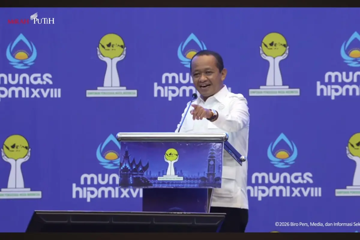 Menteri Energi dan Sumber Daya Mineral (ESDM)  Bahlil Lahadalia saat menghadiri Musyawarah Nasional (Munas) XVIII Himpunan Pengusaha Muda Indonesia (Hipmi) yang berlangsung di Lampung, Rabu (10/6/2026). (Foto: Liputan6.com/Tira Santia)