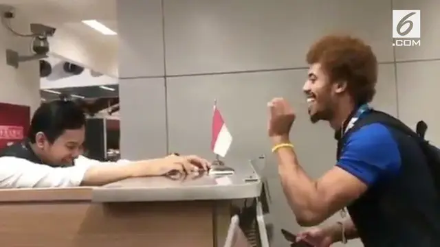 VIDEO: Aksi Lucu Atlet Irak Goda Petugas Imigrasi