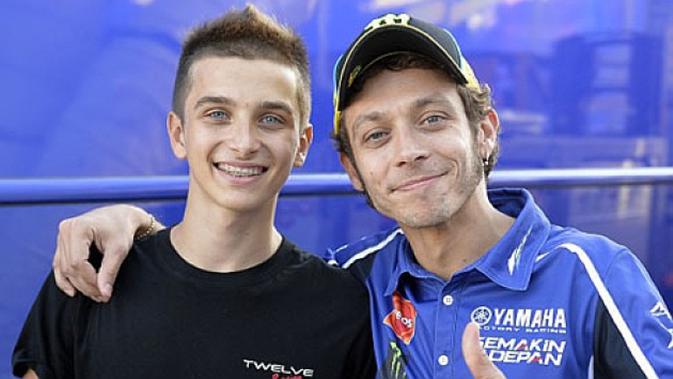 Adik Valentino Rossi, Luca Marini, dan adik Marc Marquez, Luca Marini, bakal bersaing di ajang Moto2 musim depan. 