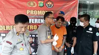 Polisi tangkap seorang pengedar sabu jaringan Tangerang - Jakarta Timur di wilayah Pinang, Kota Tangerang, Kamis (13/10/2018).