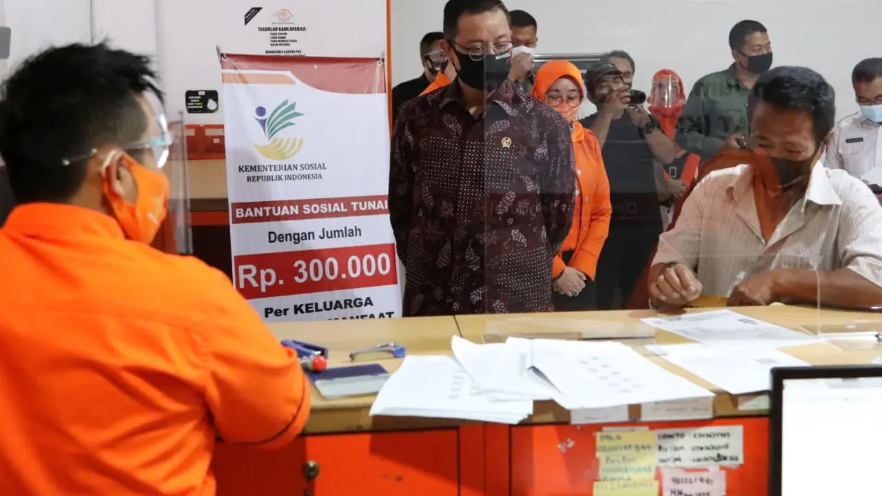 Kemensos Lanjutkan Bansos Tunai untuk 10 Juta KPM pada Tahun 2021