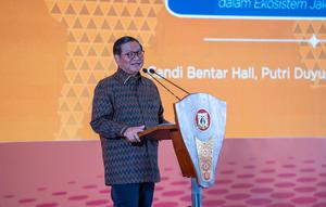 Gubernur Jakarta Pramono Anung saat menghadiri BUMD Leaders Forum yang digelar Badan Pembinaan BUMD (BP BUMD) DKI Jakarta bersama Bank Jakarta di Jakarta Utara. (Liputan6/Winda Nelfira)