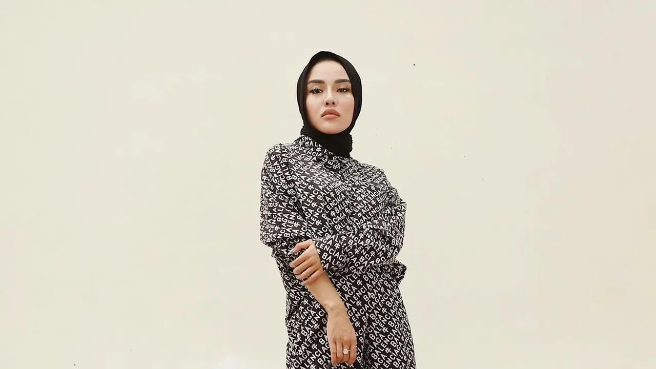 Medina Zein.