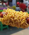 Cara Membuat Mie Gulung Sosis Crispy (Image by Gemini AI)