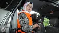 Siti Fadilah Supari tersangkut kasus dugaan korupsi alkes untuk kebutuhan Pusat Penanggulangan Krisis Departemen Kesehatan dari dana DIPA revisi APBN Pusat Penanggulangan Krisis Departemen Kesehatan tahun 2007, Rabu (16/11). (Liputan6.com/Helmi Afandi)