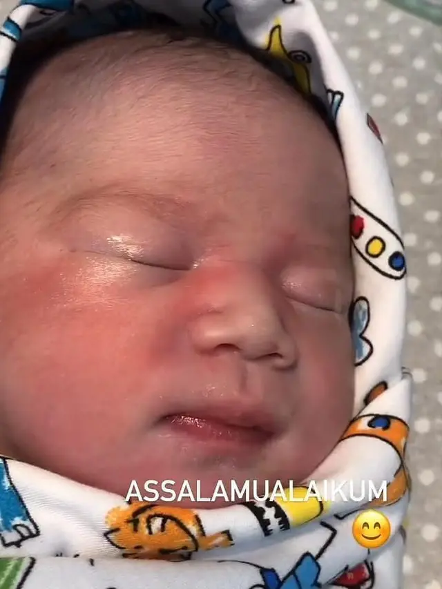 6 Potret Gemas Keene Atharrazka, Putra Citra Kirana yang Baru Lahir