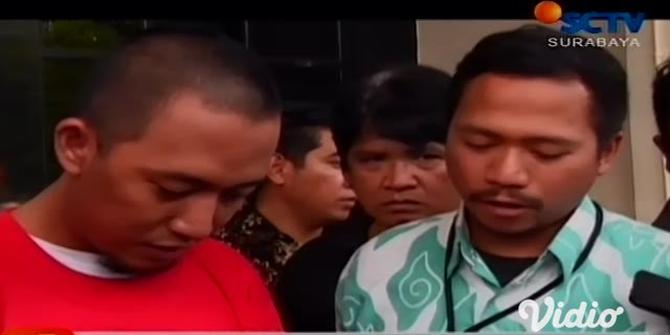 VIDEO: Calo di Surabaya Tipu Warga Pakai Pembuatan SIM Sementara Palsu