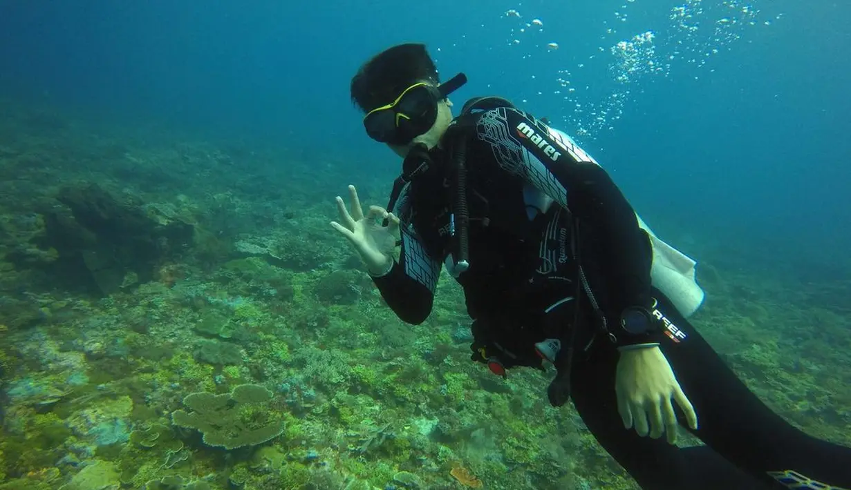 <p>[Instagram/robclintonkardinal]</p>