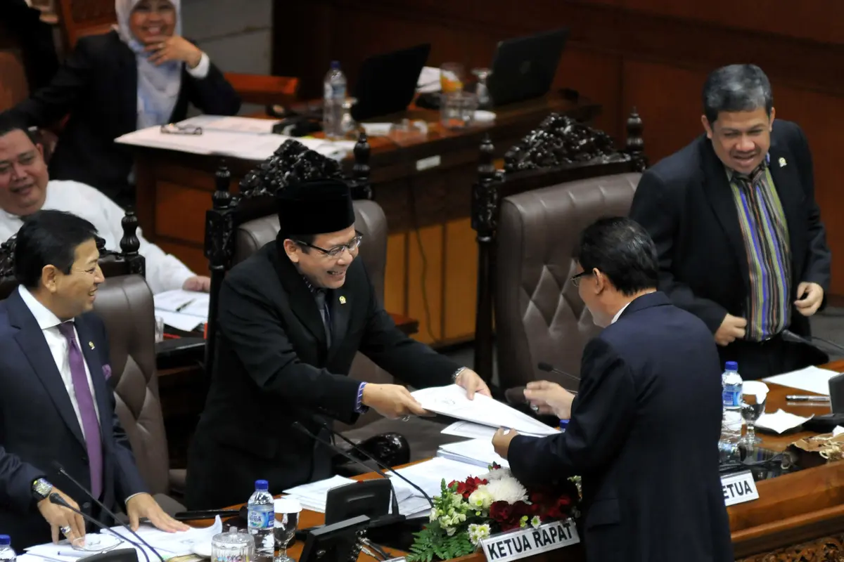 20151030-Lagi, Rapat Paripurna ke-9 Diskors