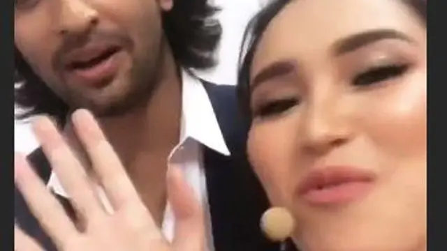 Ayu Ting Ting (Foto: Instagram)