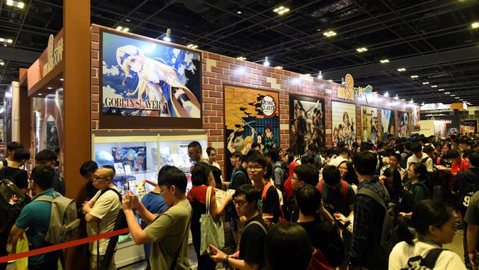 Suasana pada hari pertama Festival Anime Asia di Singapura (29/11/2019). Festival ini menarik lebih dari 100.000 pengunjung selama tiga hari. (AFP Photo/Roslan Rahman)