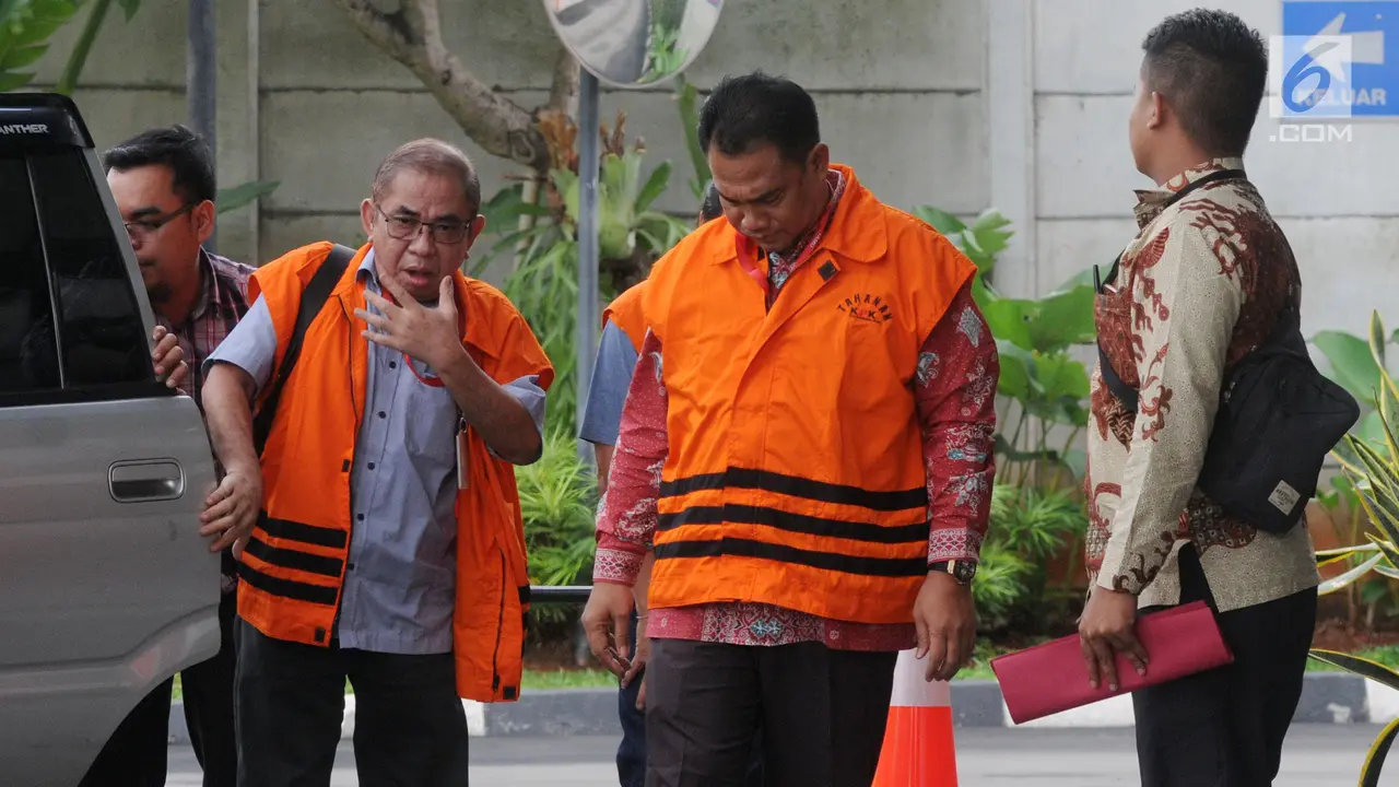 Gaya Anggota DPRD Kalteng Jelang Diperiksa KPK