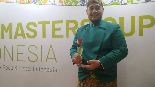 Teh Pitutur Ibu Antarkan Cakra Jadi Master Tea