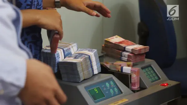 Jumlah itu lebih tinggi Rp 7,9 triliun dari posisi simpanan Pemda di perbankan pada periode yang sama tahun sebelumnya.