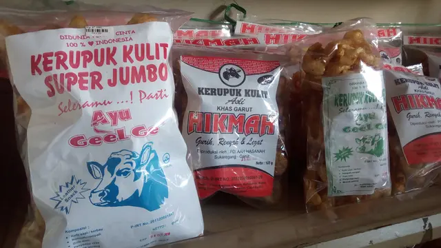 Kerupuk kulit khas Garut