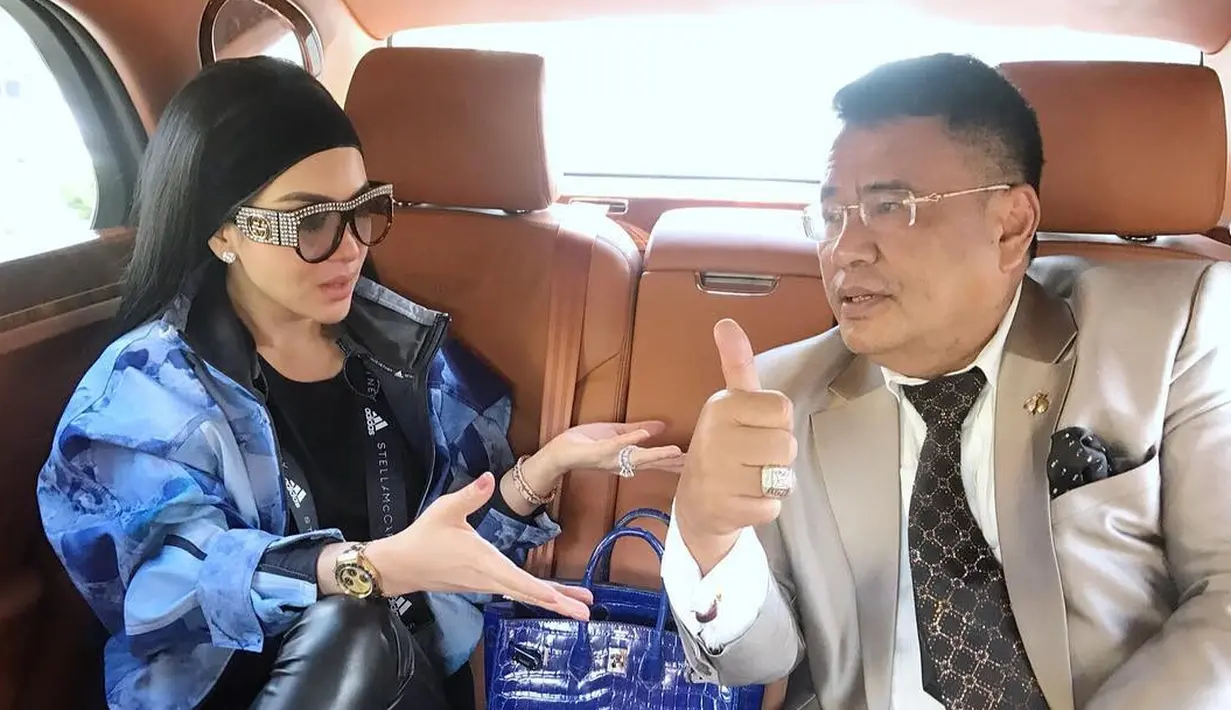 (Instagram/princessyahrini)