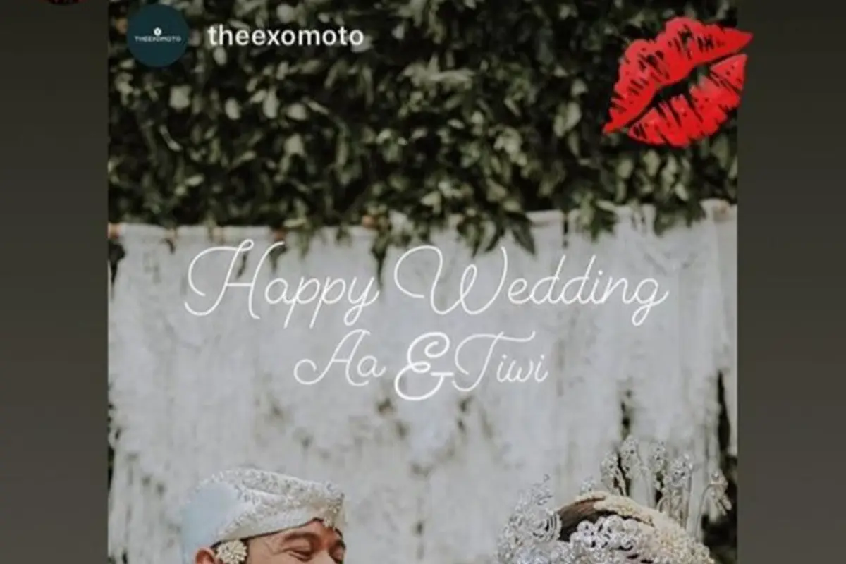Sah Jadi Suami-Istri, Ini 6 Momen Pernikahan Tiwi Eks T2 dengan Adat Sunda