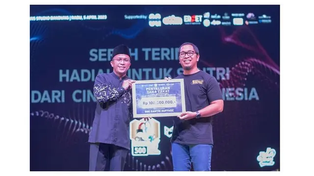 Resmi Cerai, Ini 7 Potret Dewa Eka Prayoga Motivator yang Diduga Poligami Diam-Diam