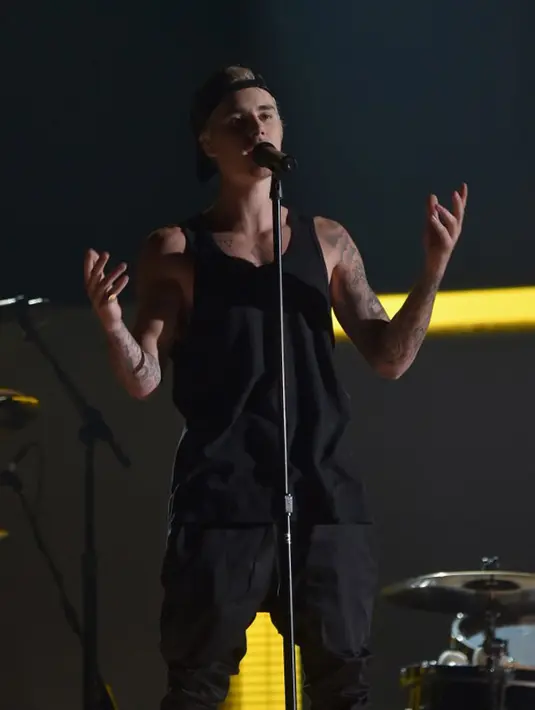 Dalam unggahannya itu tulisannya begitu panjang, dan pada intinya ia ingin kariernya terus berlanjut. Ia menuliskan ‘Sustainable’ yang dalam bahasa Indonesia bearti ‘berkelanjutan’.  (AFP/LARRY BUSACCA)