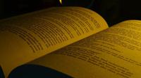 Ilustrasi buku, cerpen (Photo on Pixabay)