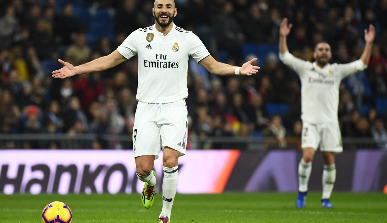 6. Karim Benzema – 137 gol: Satu dari sekian penyerang berkelas dunia yang mampu memberikan assist bersama Real Madrid. Total 87 assist berhasil diciptakan untuk rekan satu timnya. (BCWGlobal)