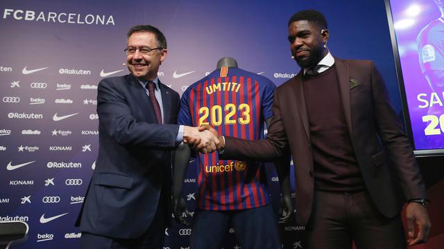 Samuel Umtiti Perpanjang Kontrak di Barcelona