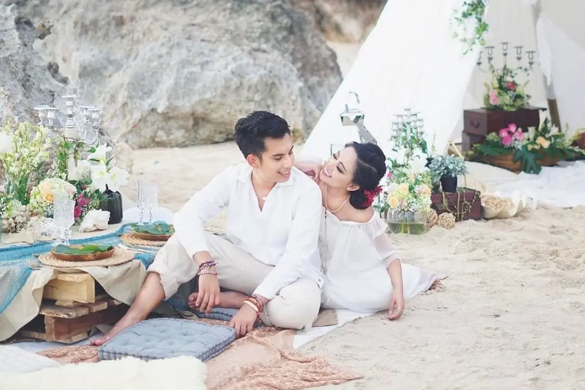 [Fimela] Rachel Vennya dan Niko Al Hakim